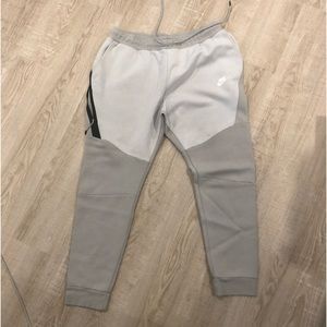 Nike Mens sweats